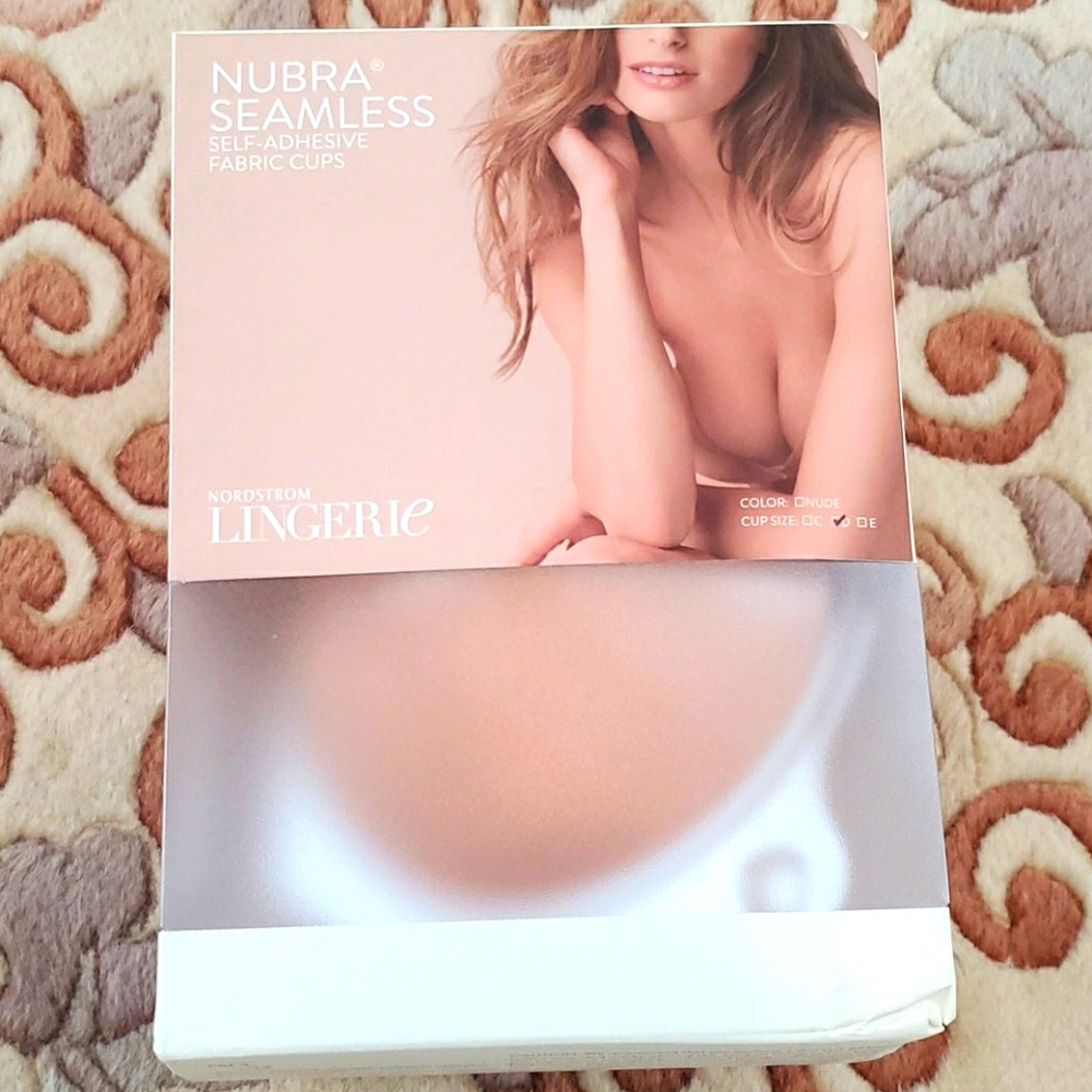 Nubra Seamless Self-adhesive Fabric Cups